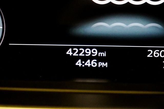 2021 Audi A8 L 55 Quattro photo 33