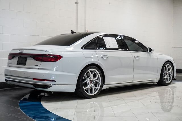 2021 Audi A8 L 55 Quattro photo 34