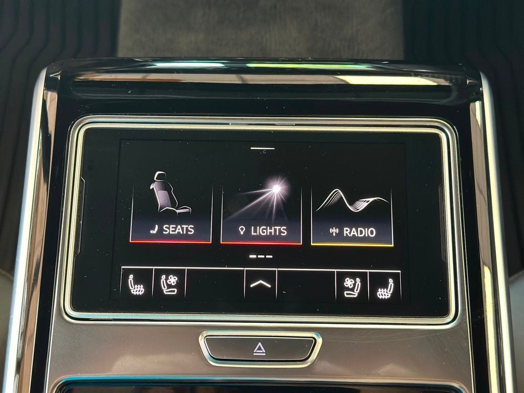 2021 Audi A8 L 60 TFSI Quattro photo 33