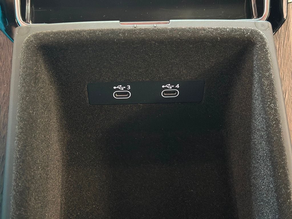 2021 Audi A8 L 60 TFSI Quattro photo 39