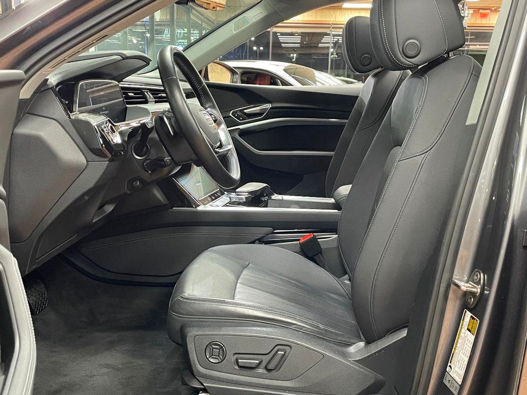 2021 Audi e-tron Premium Plus quattro - 22948261 - 11