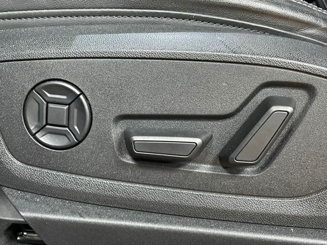 2021 Audi e-tron Premium Plus quattro - 22948261 - 12