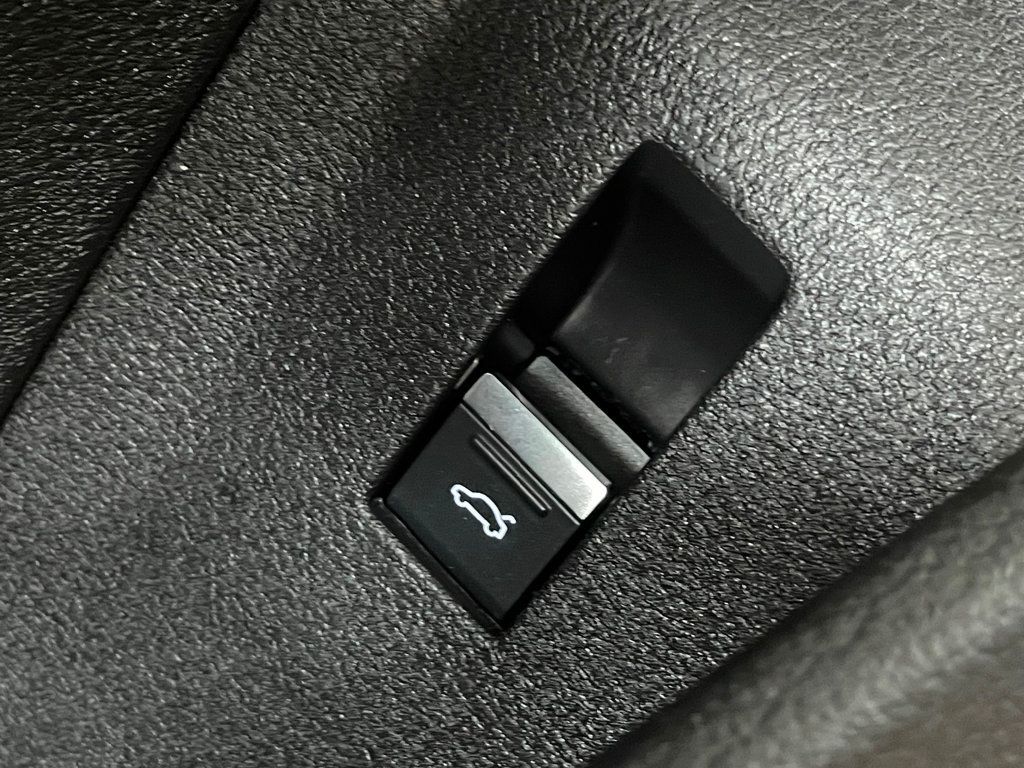 2021 Audi e-tron Premium Plus quattro - 22948261 - 19