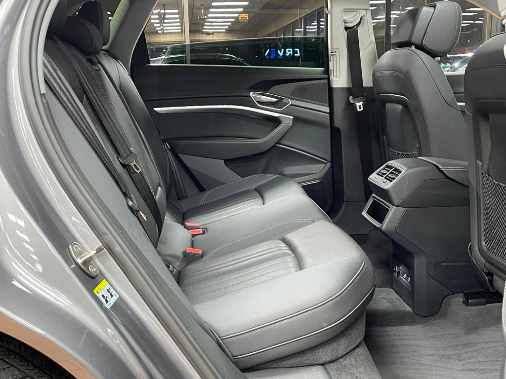 2021 Audi e-tron Premium Plus quattro - 22948261 - 24