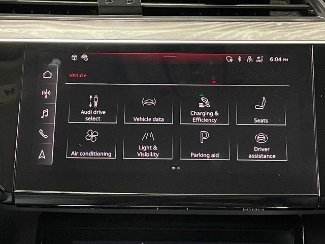 2021 Audi e-tron Premium Plus quattro - 22948261 - 34