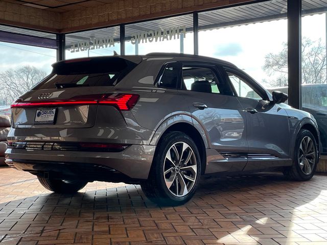 2021 Audi e-tron Premium Plus quattro - 22957010 - 11