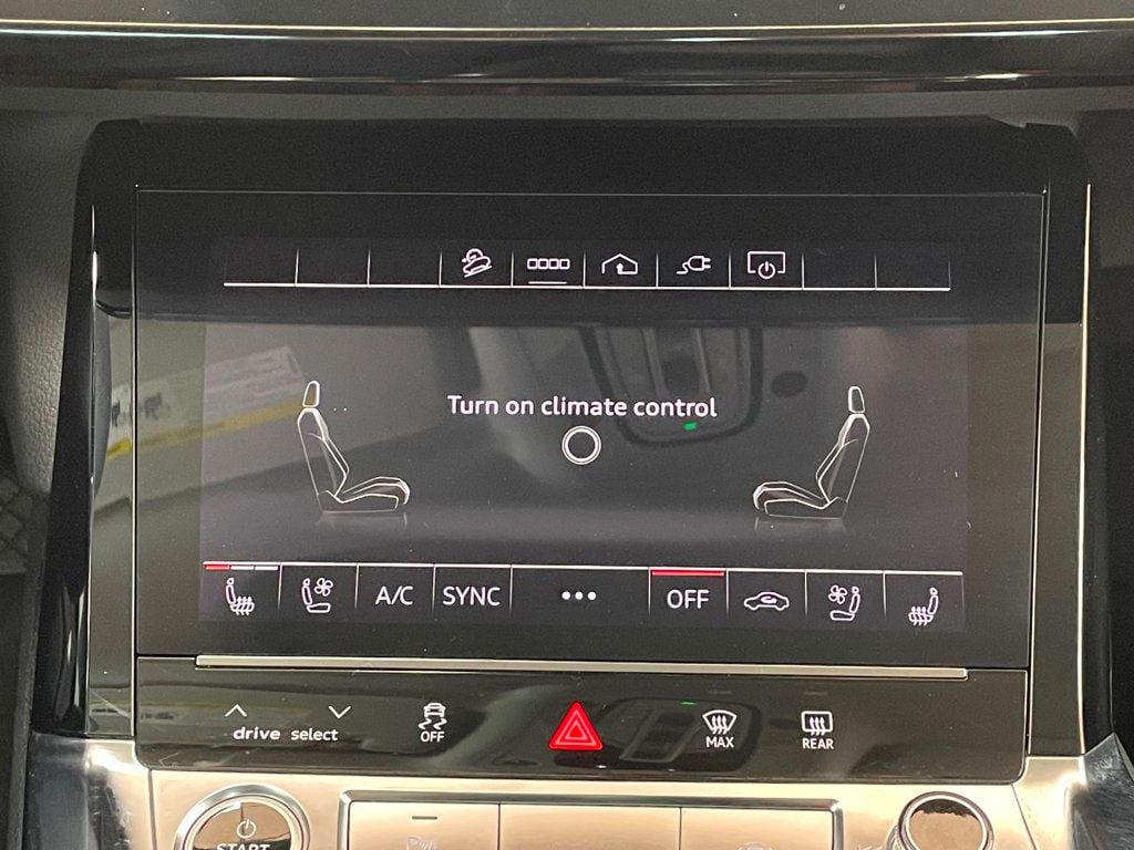 2021 Audi e-tron Premium Plus quattro - 22957010 - 36