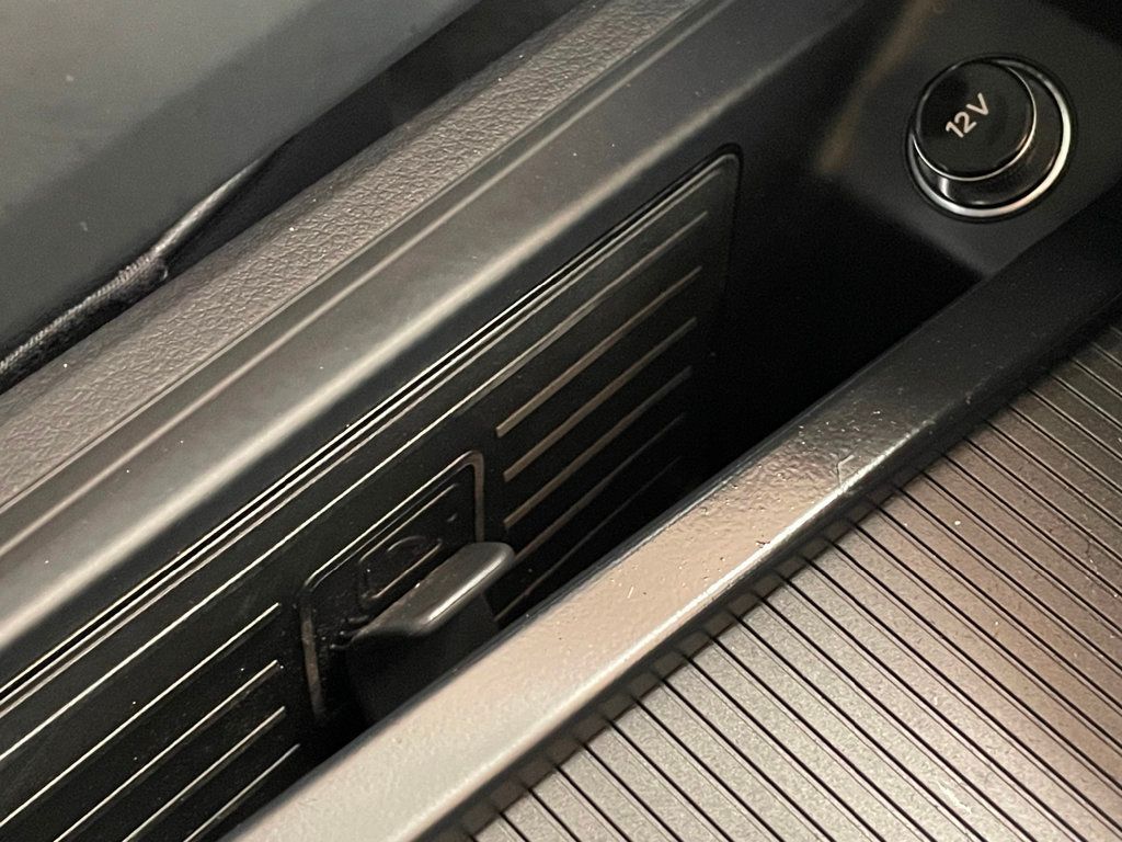 2021 Audi e-tron Premium Plus quattro - 22957010 - 42