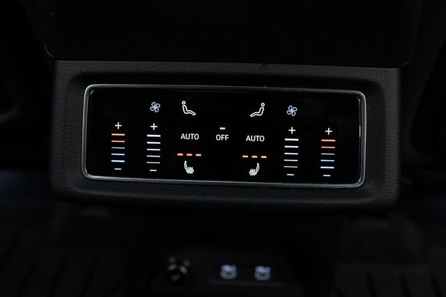 2021 Audi e-tron Premium Plus quattro - 22843309 - 13