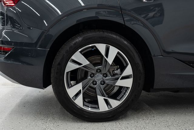 2021 Audi e-tron Premium Plus quattro - 22843309 - 39