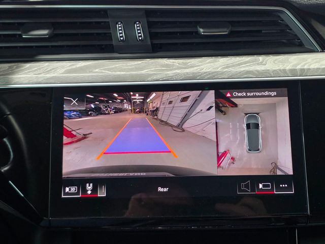 2021 Audi e-tron Premium Plus quattro - 22985908 - 23