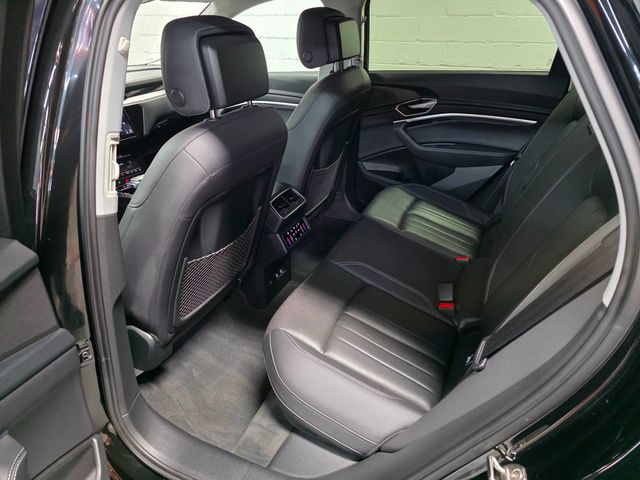 2021 Audi e-tron Premium Plus quattro - 22985908 - 42