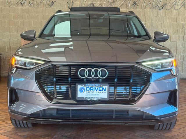2021 Audi e-tron Premium quattro - 22945383 - 2