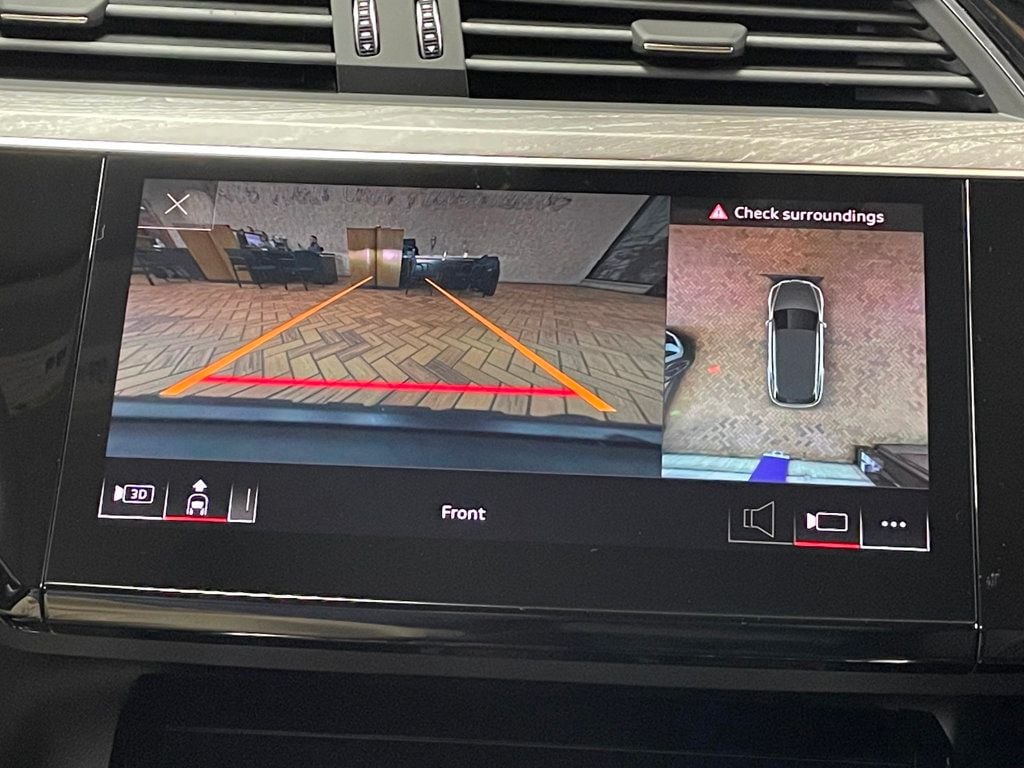 2021 Audi e-tron Premium quattro - 22949908 - 34