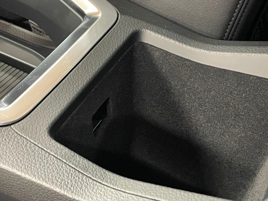 2021 Audi e-tron Premium quattro - 22949908 - 42