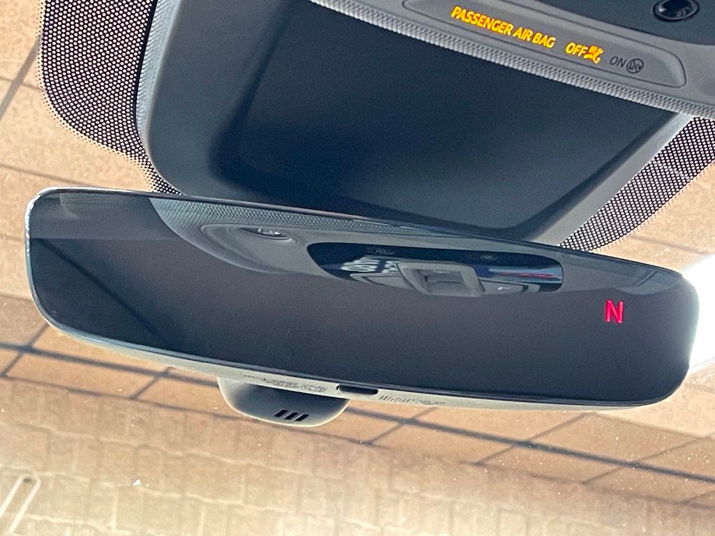 2021 Audi e-tron Premium quattro - 22949908 - 44