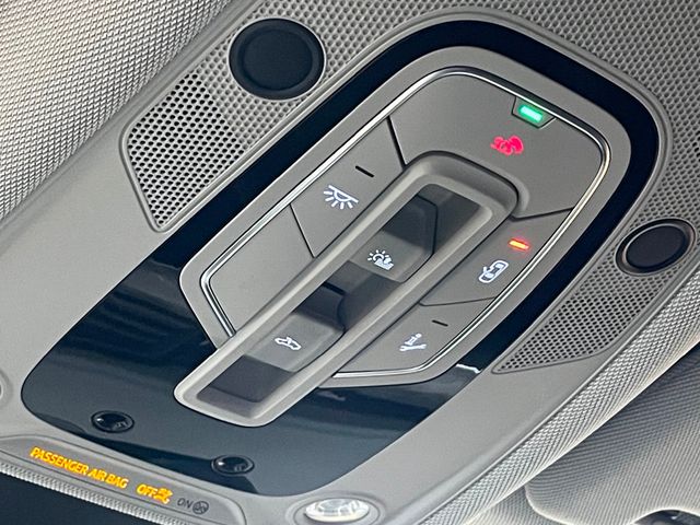 2021 Audi e-tron Premium quattro - 22949908 - 45