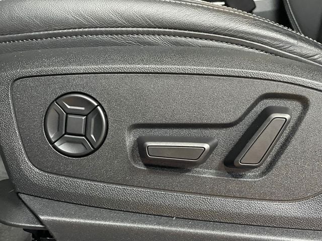 2021 Audi e-tron Premium quattro - 22958482 - 11