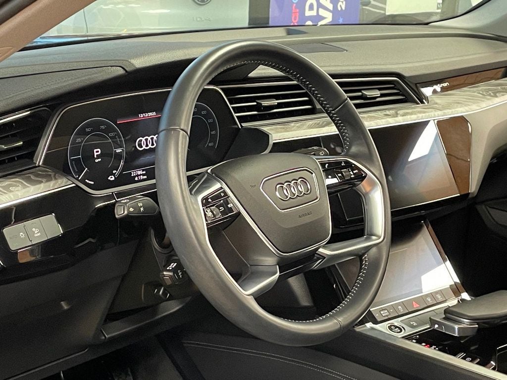2021 Audi e-tron Premium quattro - 22958482 - 12