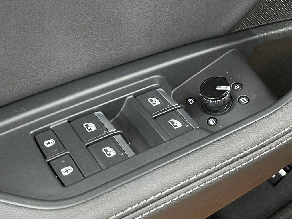 2021 Audi e-tron Premium quattro - 22958482 - 15