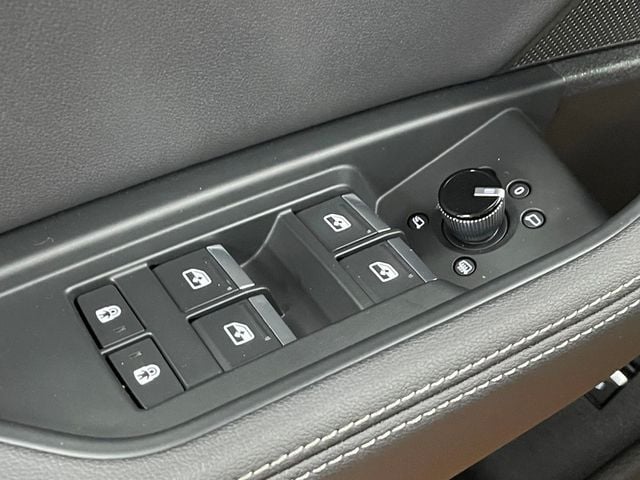 2021 Audi e-tron Premium quattro - 22958482 - 15