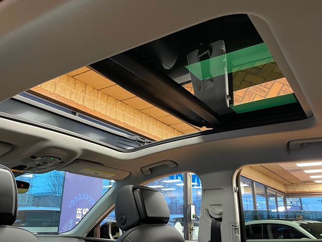 2021 Audi e-tron Premium quattro - 22958482 - 21