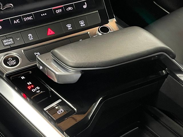 2021 Audi e-tron Premium quattro - 22958482 - 37