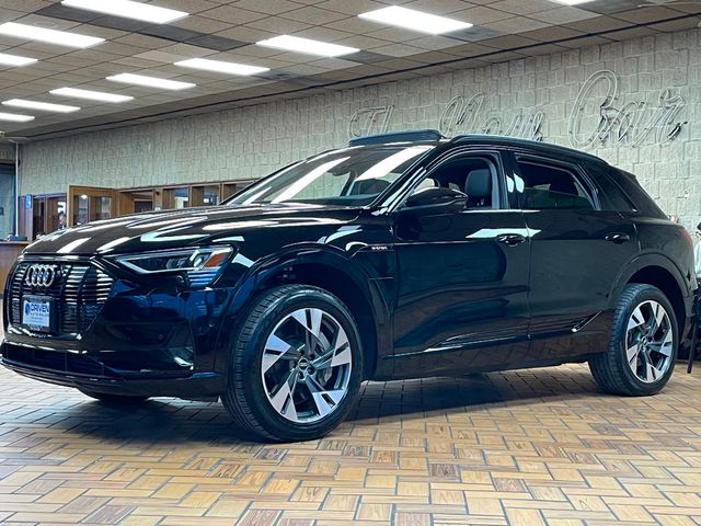 2021 Audi e-tron Premium quattro - 22958482 - 3