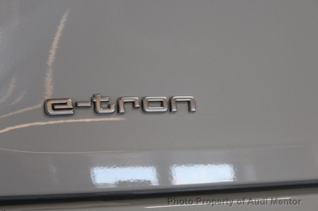 2021 Audi e-tron Premium quattro - 21206373 - 45