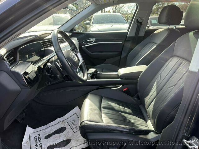 2021 Audi e-tron Premium quattro - 22951510 - 11