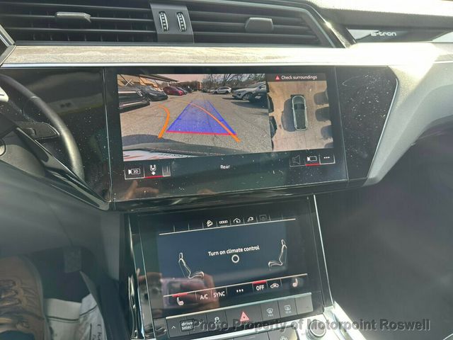 2021 Audi e-tron Premium quattro - 22951510 - 24