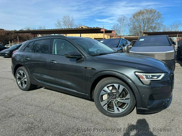 2021 Audi e-tron Premium quattro - 22951510 - 4