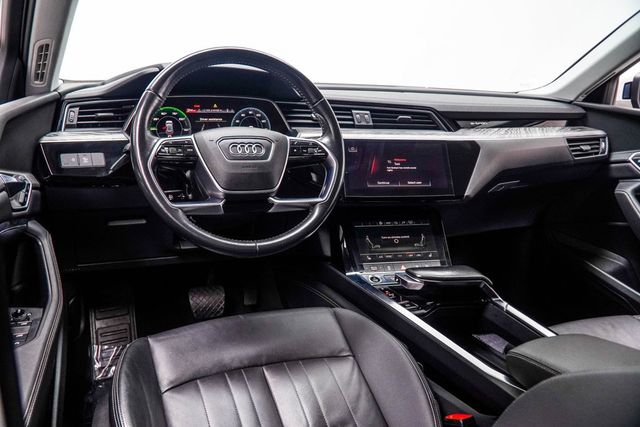 2021 Audi e-tron Premium quattro - 23068660 - 17
