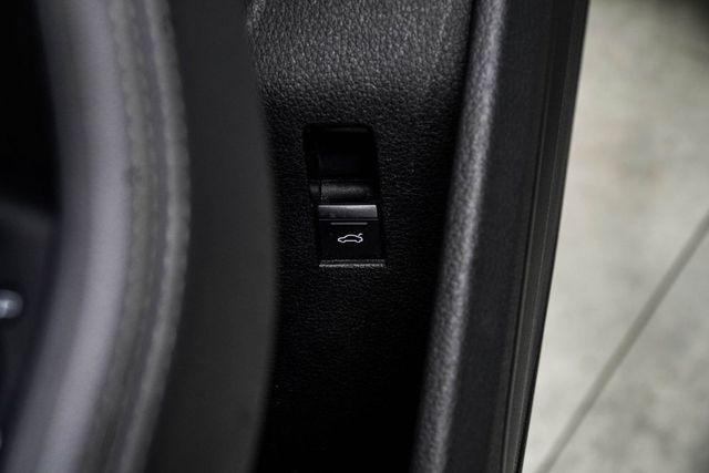 2021 Audi e-tron Premium quattro - 23068660 - 38