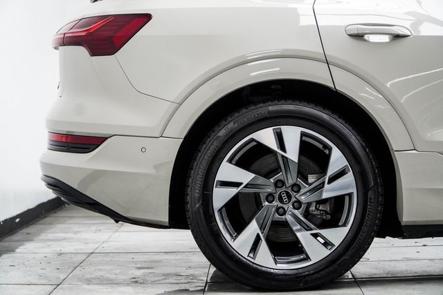 2021 Audi e-tron Premium quattro - 23068660 - 7