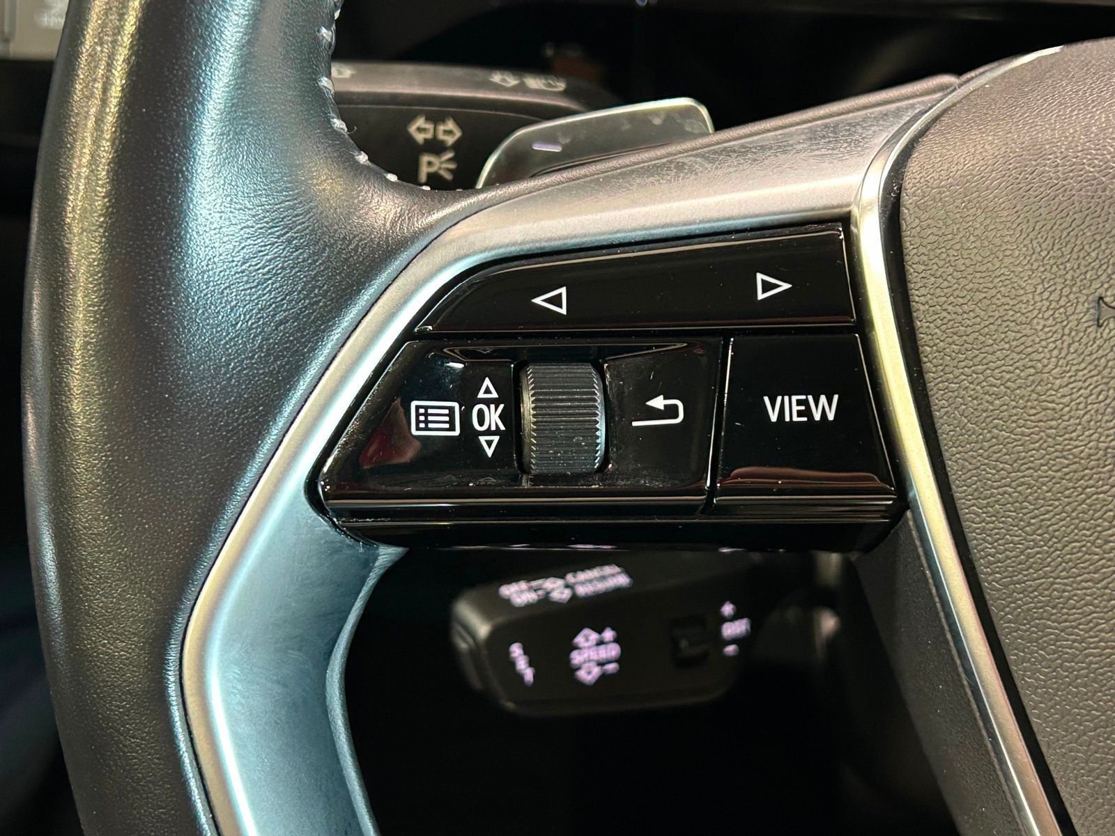 2021 Audi e-tron Premium photo 25
