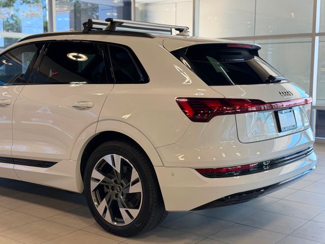 2021 Audi e-tron Premium quattro - 23052372 - 12