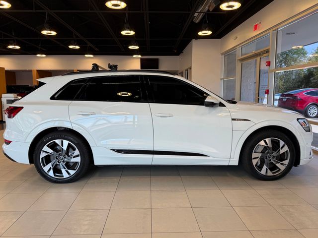 2021 Audi e-tron Premium quattro - 23052372 - 14