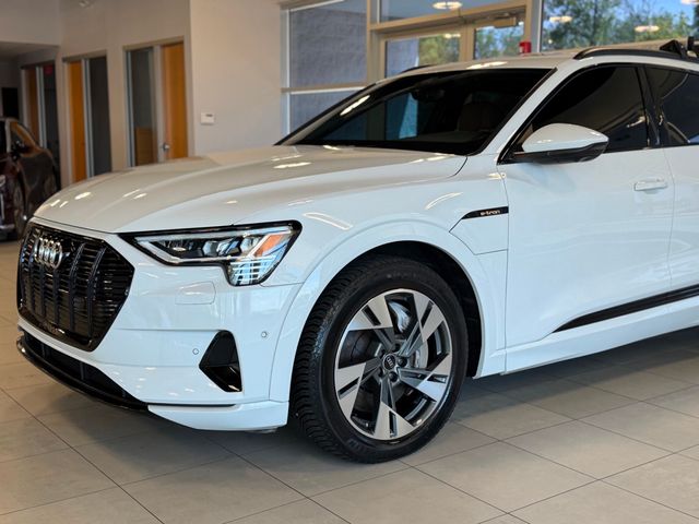 2021 Audi e-tron Premium quattro - 23052372 - 2