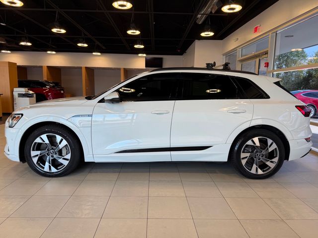 2021 Audi e-tron Premium quattro - 23052372 - 6