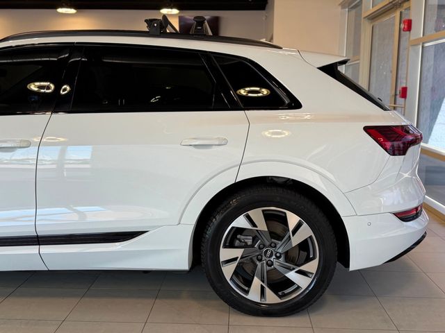 2021 Audi e-tron Premium quattro - 23052372 - 8