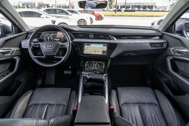 2021 Audi e-tron PRESTIGE, ONE OWNER - 22285733 - 5