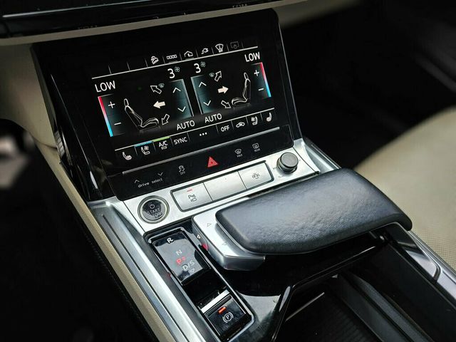 2021 Audi e-tron Prestige quattro - 22754765 - 18