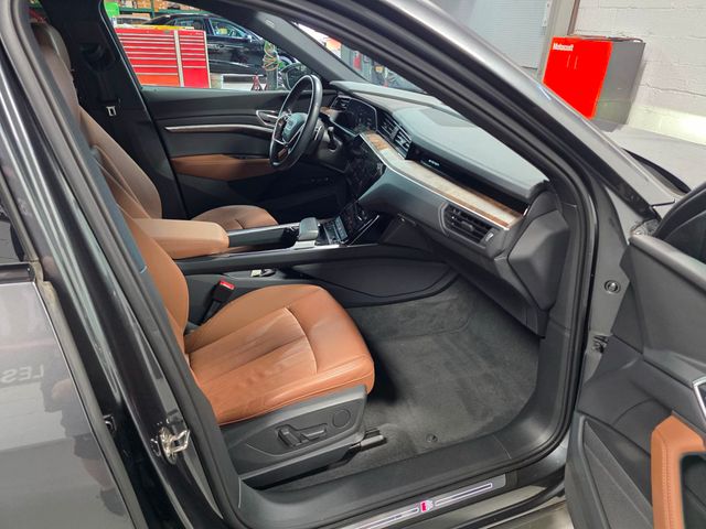2021 Audi e-tron Sportback Premium quattro - 22985907 - 29