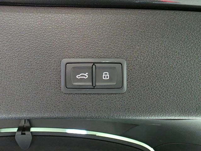 2021 Audi e-tron Sportback Premium quattro - 22985907 - 37