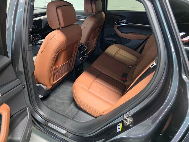 2021 Audi e-tron Sportback Premium quattro - 22985907 - 38