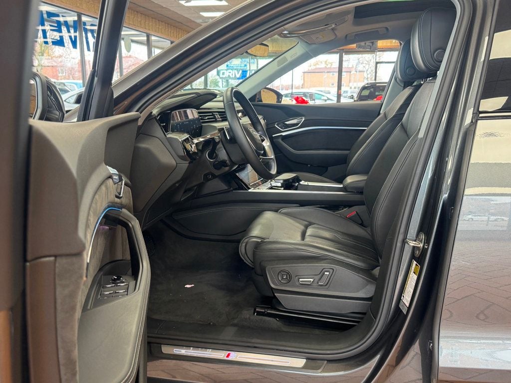 2021 Audi e-tron Sportback Prestige quattro - 22951436 - 17