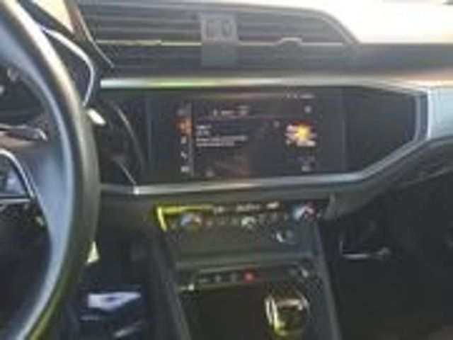 2021 Audi Q3 Premium - 22981107 - 3