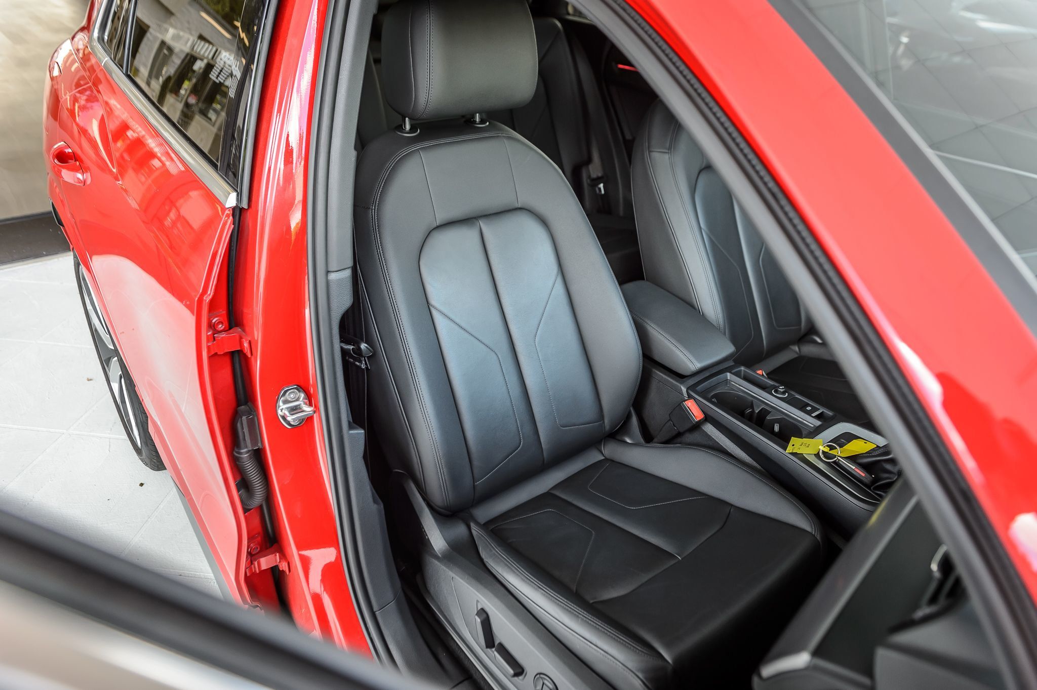 2021 Audi Q3 S line Premium Plus photo 35