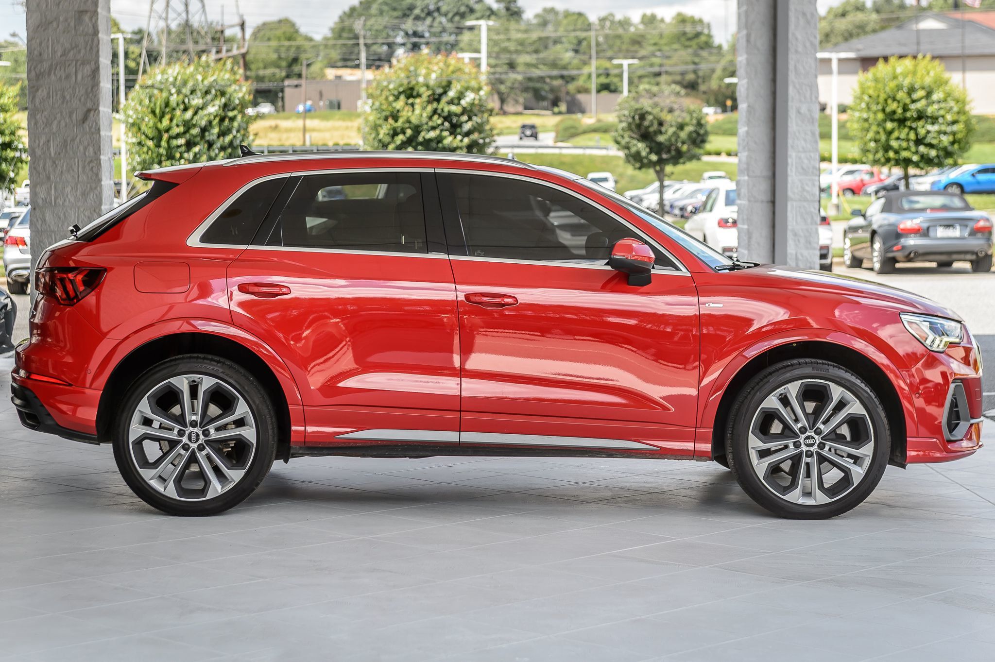 2021 Audi Q3 S line Premium Plus photo 43